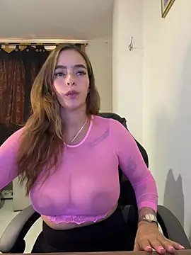 Snapshot of Alessandra_Schmoll chatting on 06-04-26, 07:42 Alessandra Schmoll online show from 06-04-26, 07:42