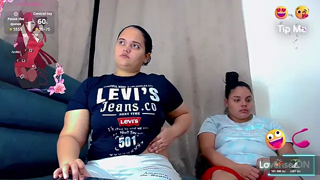 brunnette hot online show from 12-23-25, 10:35