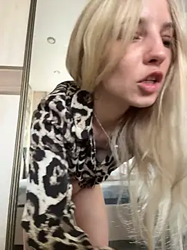 Snapshot of Adelina0001 chatting on 05-28-26, 09:06 Adelina0001 online show from 05-28-26, 09:06