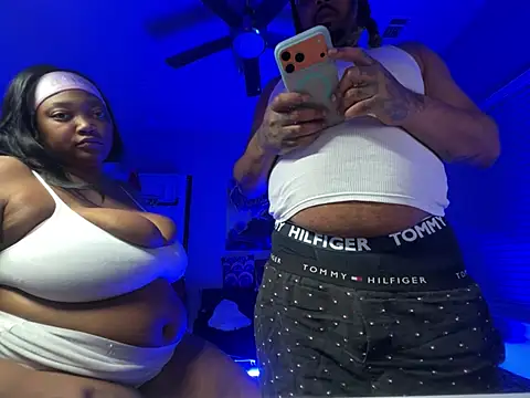 4EVAGLACIERS online show from 03-18-26, 04:26