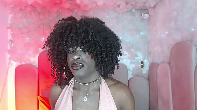 Snapshot of puca_ebony chatting on 06-02-26, 04:53 puca ebony online show from 06-02-26, 04:53