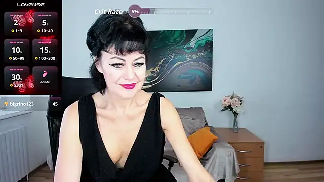 Silvia Wallec online show from 10-19-25, 05:41