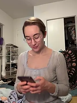 Snapshot of ketarisenup chatting on 03-17-25, 01:24 ketarisenup online show from 03-17-25, 01:24