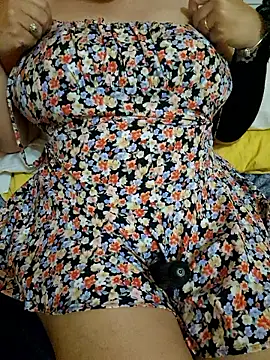 Miss Barbarella online show from 06-20-26, 01:36