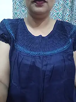 Snapshot of Priya_Boudi chatting on 07-20-26, 05:48 Priya Boudi online show from 07-20-26, 05:48