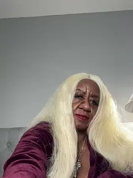 BreanaDivine online show from 02-22-25, 02:06