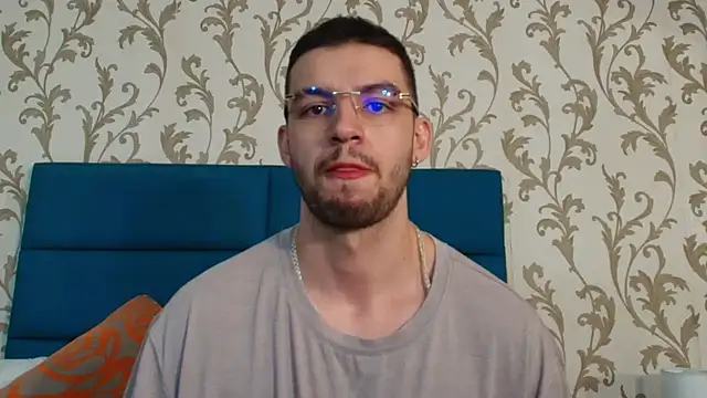 Michael magno online show from 02-05-26, 04:00