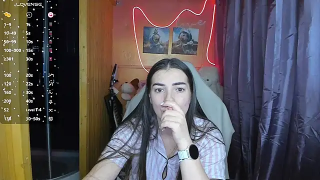 Snapshot of Fiery_Brunette_ chatting on 02-28-25, 02:31 Fiery Brunette online show from 02-28-25, 02:31