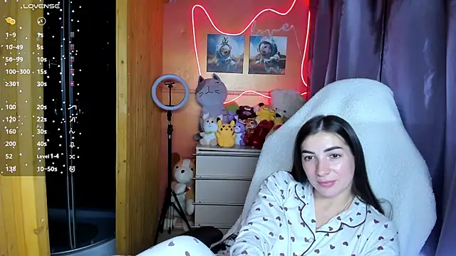 Snapshot of Fiery_Brunette_ chatting on 09-19-25, 06:48 Fiery Brunette online show from 09-19-25, 06:48