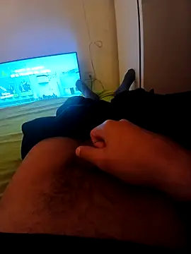 Snapshot of Alamleo36 chatting on 10-16-25, 09:27 Alamleo36 online show from 10-16-25, 09:27