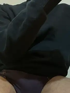 Snapshot of rhuh3991 chatting on 12-08-24, 10:30 rhuh3991 online show from 12-08-24, 10:30