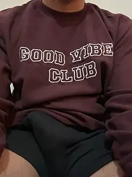 Snapshot of rhuh3991 chatting on 12-11-24, 05:15 rhuh3991 online show from 12-11-24, 05:15