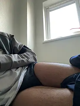 Snapshot of rhuh3991 chatting on 12-19-24, 02:02 rhuh3991 online show from 12-19-24, 02:02