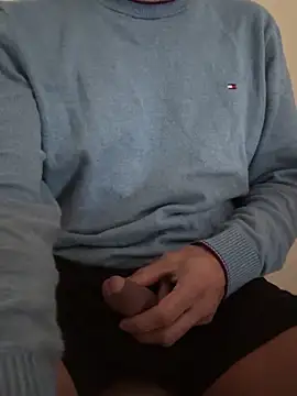 Snapshot of rhuh3991 chatting on 12-26-24, 11:32 rhuh3991 online show from 12-26-24, 11:32