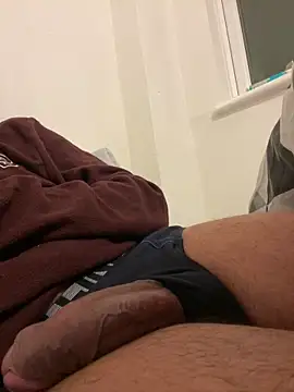 Snapshot of rhuh3991 chatting on 01-08-25, 06:20 rhuh3991 online show from 01-08-25, 06:20