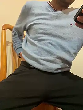 Snapshot of rhuh3991 chatting on 03-02-25, 11:09 rhuh3991 online show from 03-02-25, 11:09