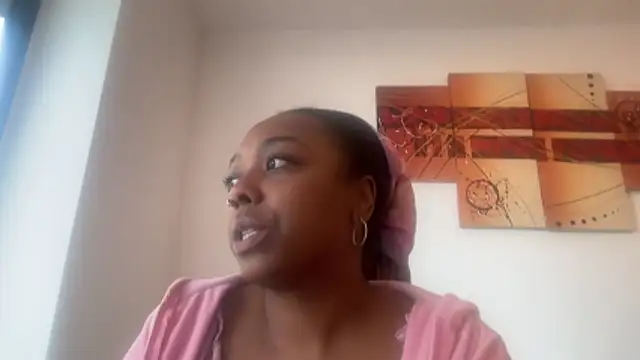 ChocolateCakeQueen online show from 12-16-25, 12:32