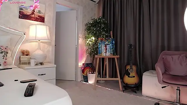 IreneHope online show from 02-11-26, 09:47