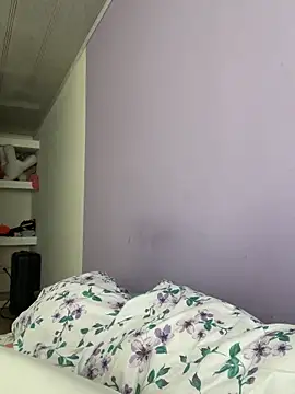 hannahb-e online show from 02-20-25, 09:20