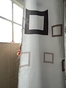 hannahb-e online show from 09-30-25, 05:29