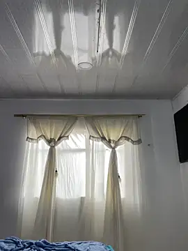 hannahb-e online show from 10-04-25, 02:37