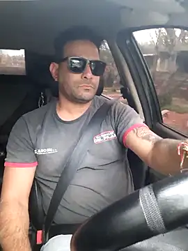 hecwil8 online show from 10-06-25, 05:10