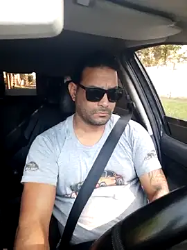 hecwil8 online show from 12-02-25, 11:37