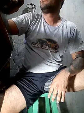 hecwil8 online show from 02-20-26, 12:27