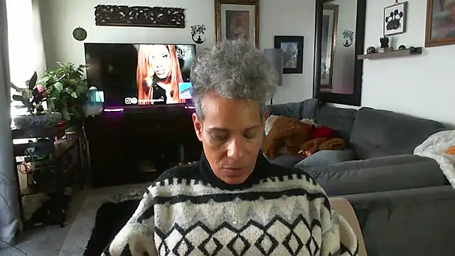 CeceilaMoon online show from 03-06-26, 09:11