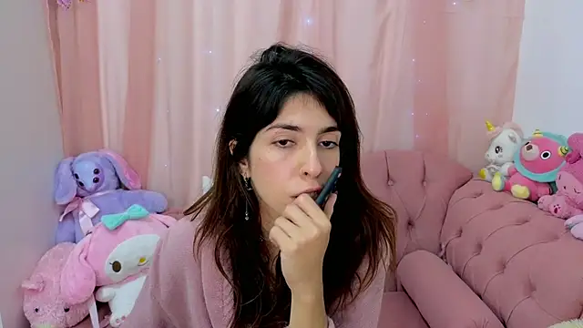 AuroraKatsy online show from 04-06-26, 10:33