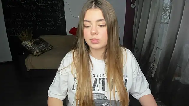 IsabellaBler online show from 02-07-26, 01:04