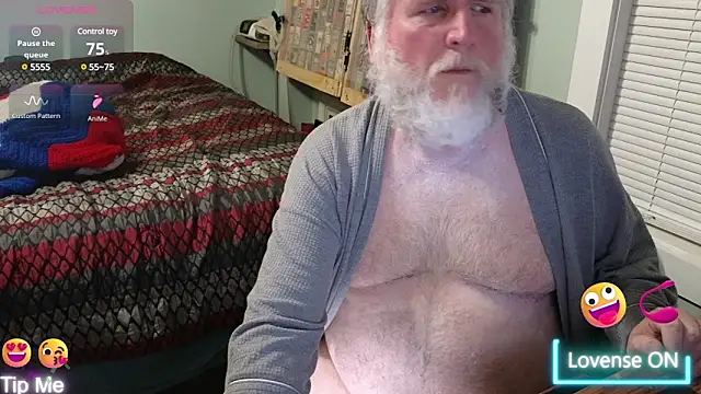 Snapshot of keithobrian_SC chatting on 03-15-25, 04:35 keithobrian SC online show from 03-15-25, 04:35