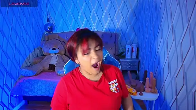 NicolleTaylor online show from 02-01-26, 04:33