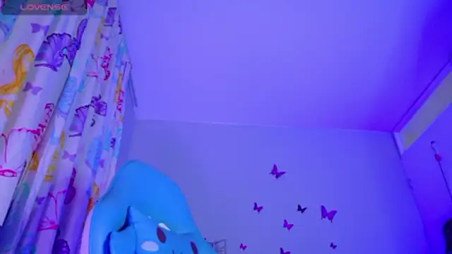 NicolleTaylor online show from 05-19-26, 03:24