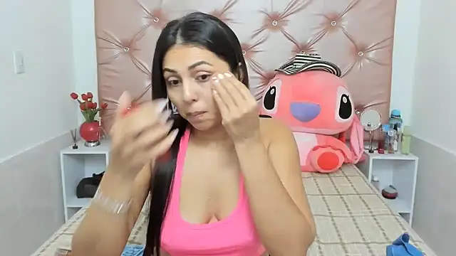 KatiaMoore online show from 10-25-25, 11:29