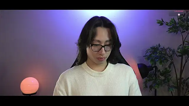 Snapshot of SrLuis18 chatting on 01-23-25, 09:18 SrLuis18 online show from 01-23-25, 09:18