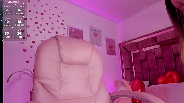 Snapshot of Celestecute_ chatting on 03-06-25, 02:51 Celestecute online show from 03-06-25, 02:51