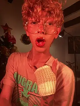 lyamthommpson online show from 12-19-25, 09:11