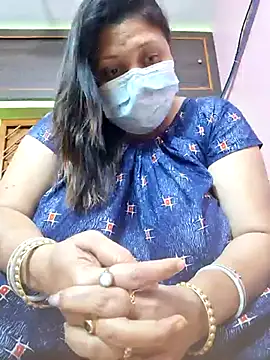 Snapshot of kunjan789 chatting on 03-11-25, 01:48 kunjan789 online show from 03-11-25, 01:48