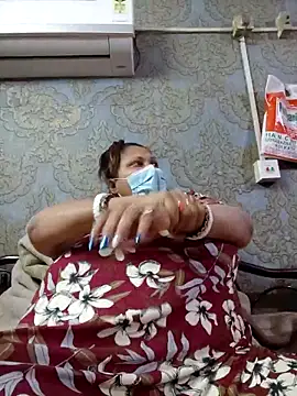 Snapshot of kunjan789 chatting on 02-12-26, 06:03 kunjan789 online show from 02-12-26, 06:03