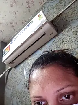 Snapshot of kunjan789 chatting on 02-21-26, 05:36 kunjan789 online show from 02-21-26, 05:36