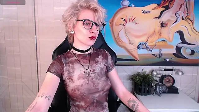  Moonlight t online show from 02-19-25, 05:16