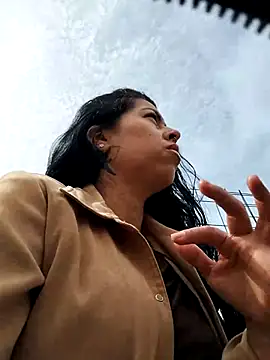 Emily Wane online show from 02-15-26, 03:09