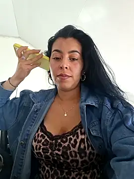 Snapshot of Emily_Wane chatting on 06-01-26, 06:53 Emily Wane online show from 06-01-26, 06:53