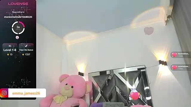 Snapshot of Emma_jamess chatting on 02-14-25, 03:00 Emma jamess online show from 02-14-25, 03:00