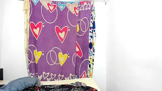 Snapshot of 1mateobigcook chatting on 12-18-25, 01:00 1mateobigcook online show from 12-18-25, 01:00