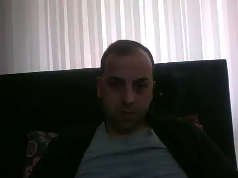 Yldrmm 9553 online show from 04-17-26, 03:04