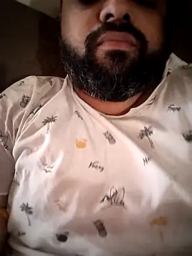 Snapshot of ROCKY15272a chatting on 04-11-26, 04:50 ROCKY15272a online show from 04-11-26, 04:50