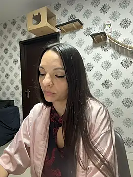 Snapshot of samilux5 chatting on 07-10-26, 04:50 samilux5 online show from 07-10-26, 04:50