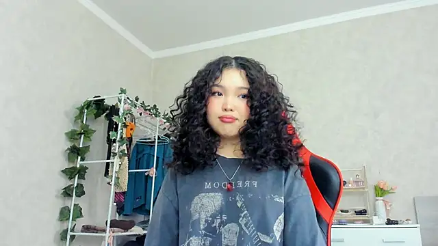 Snapshot of wastforu chatting on 12-09-24, 08:11 wastforu online show from 12-09-24, 08:11